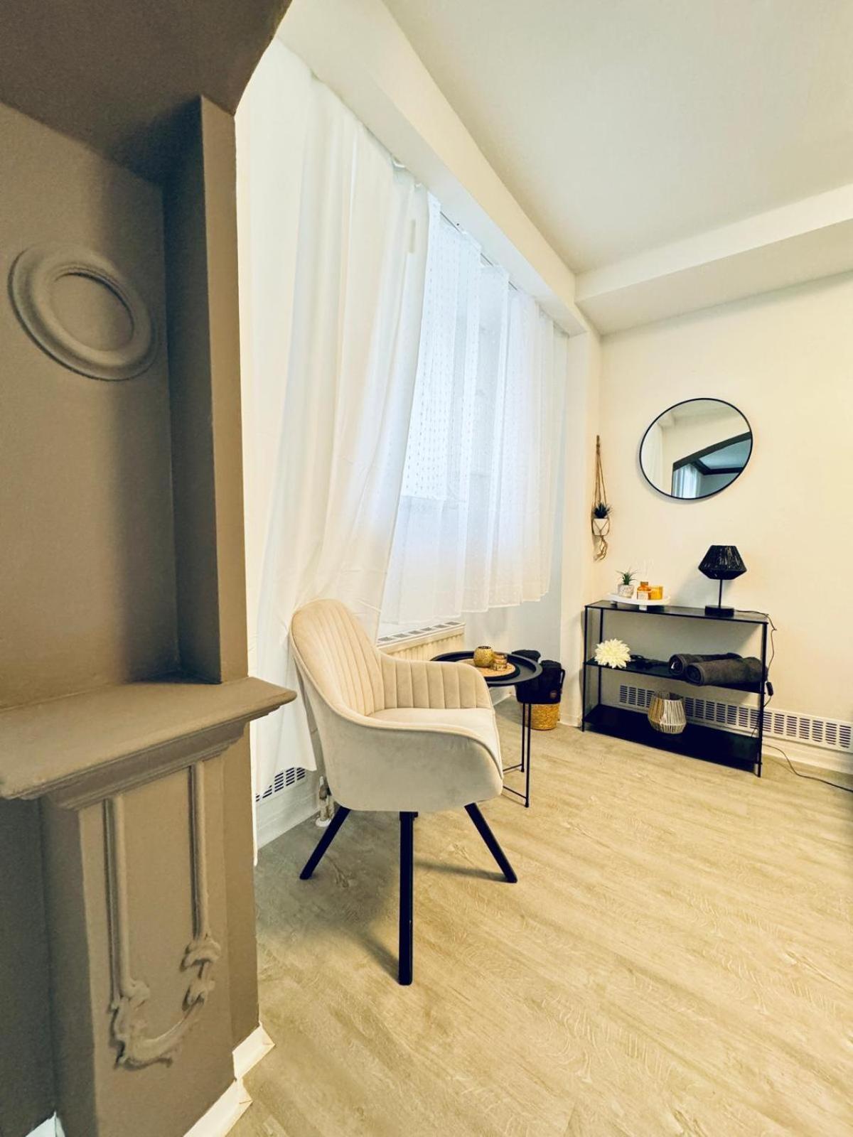 Very Spacious For Up To 7p With Great Location Apartamento Viena